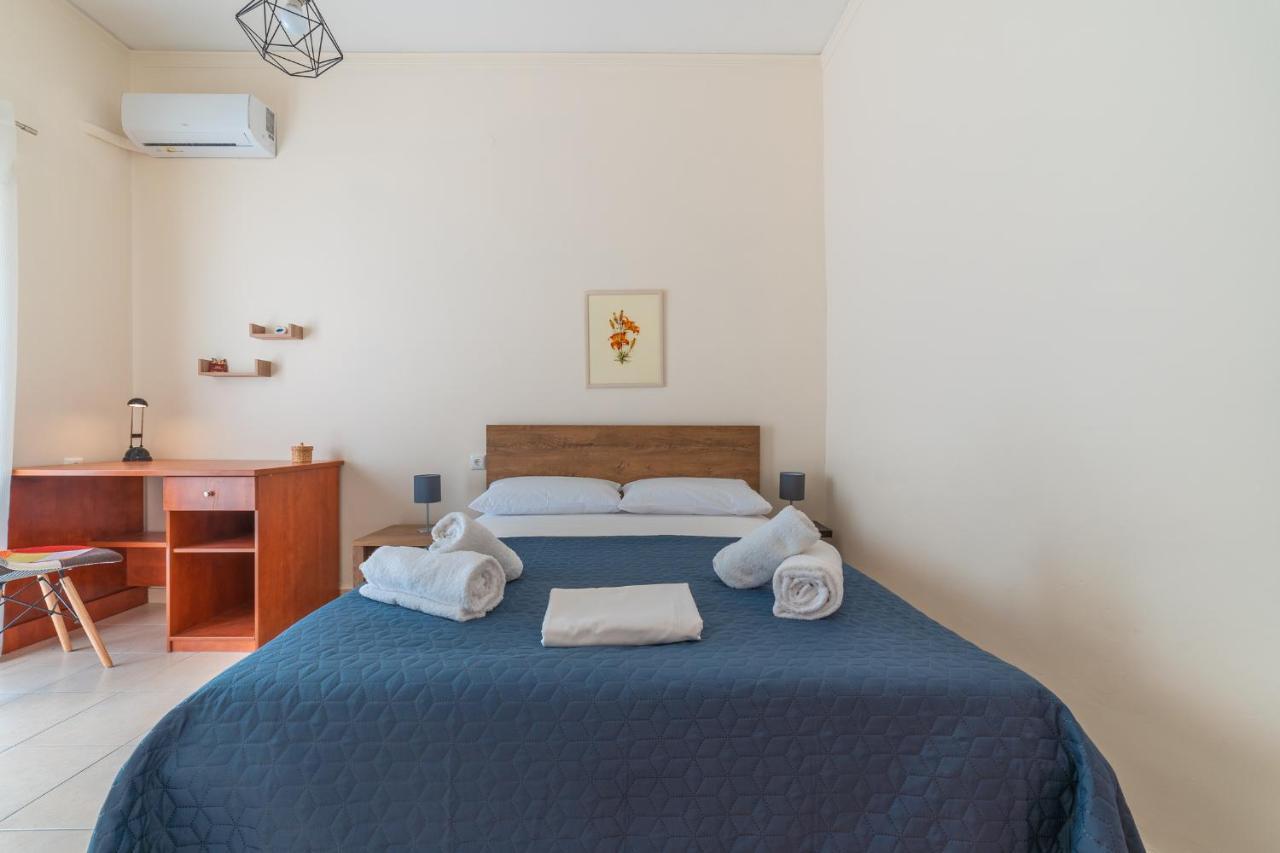 Stylish Central Renovated Apartment Ираклио Екстериор снимка